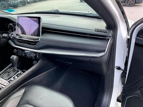 Used 2022 Jeep Compass High Altitude image 12