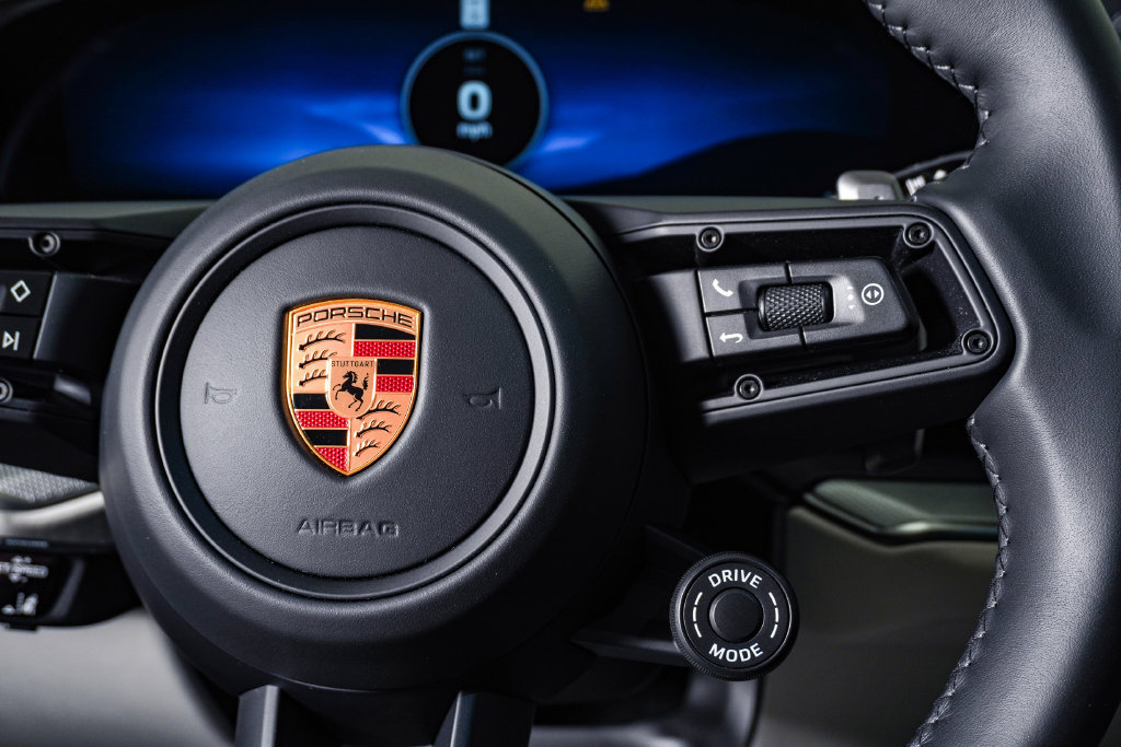 Certified 2026 Porsche Cayenne Coupe AWD/4WD image 20
