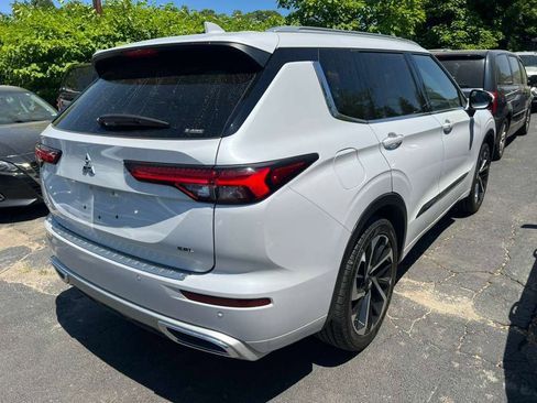 Used 2022 Mitsubishi Outlander SEL AWD/4WD image 3
