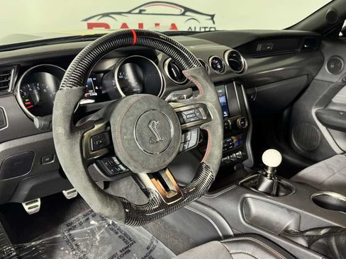 Used 2019 Ford Mustang Shelby GT350 w/ Technology Package RWD image 13
