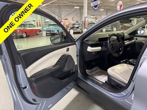 Used 2022 Ford Mustang Mach-E Premium RWD image 11