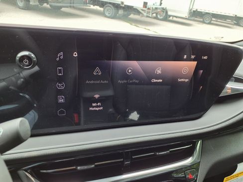New 2026 Buick Envista Avenir FWD image 3