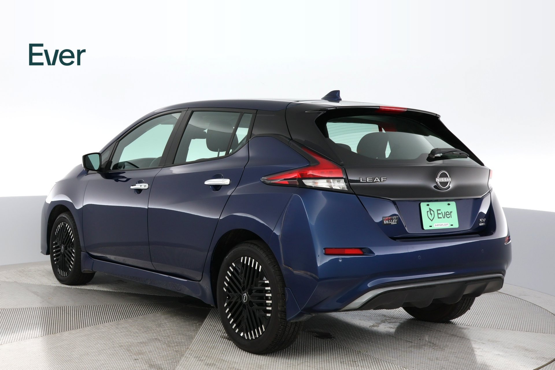 Used 2024 Nissan Leaf SV Plus FWD image 14