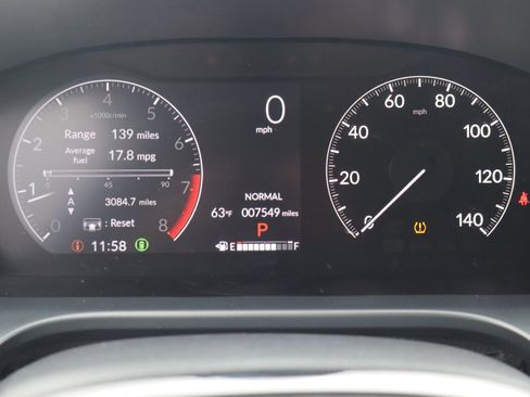 Used 2025 Honda HR-V Sport image 25