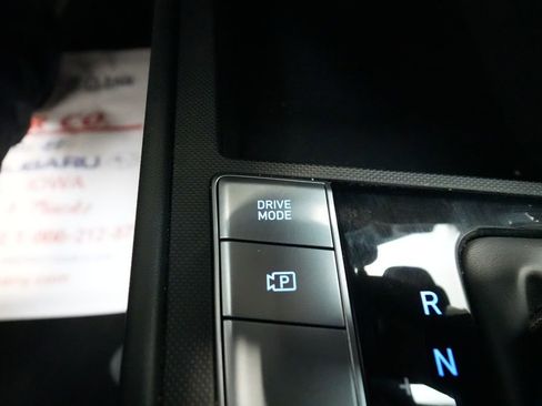 Used 2023 Hyundai Elantra SEL image 26