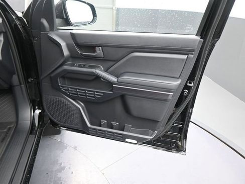 New 2025 Toyota 4Runner SR5 image 11