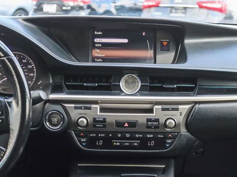 Used 2015 Lexus ES 350 image 12