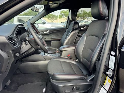 Used 2025 Ford Escape ST-Line FWD image 26