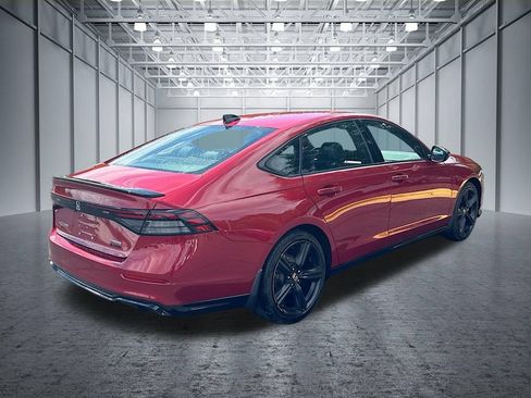 Used 2023 Honda Accord Sport image 9