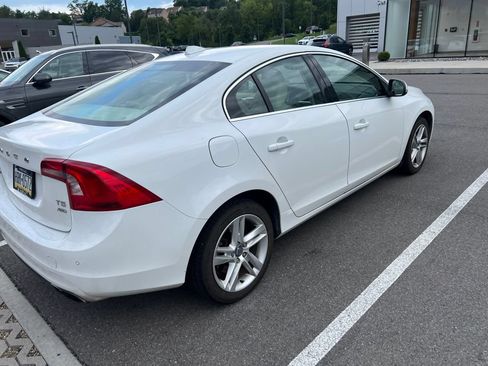 Used 2015 Volvo S60 T5 Premier w/ Convenience Package AWD/4WD image 11