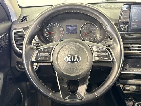 Used 2021 Kia Seltos EX AWD/4WD image 17