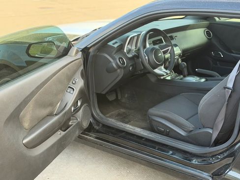 Used 2011 Chevrolet Camaro LT w/ RS Package RWD image 11