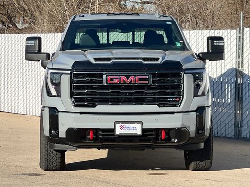 Certified 2025 GMC Sierra 2500 AT4 w/ AT4 Premium Plus Package image 6