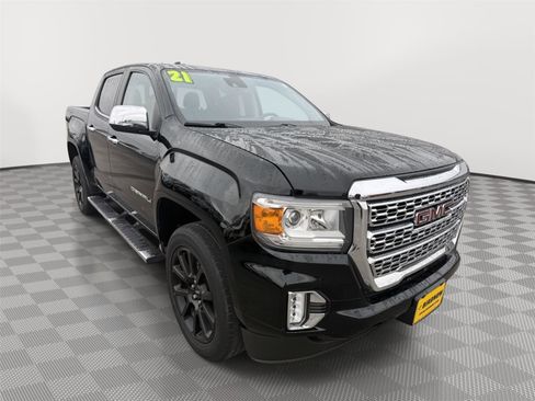 Used 2021 GMC Canyon Denali image 8
