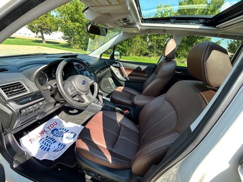 Used 2018 Subaru Forester 2.5i Touring w/ Popular Package #2 image 12