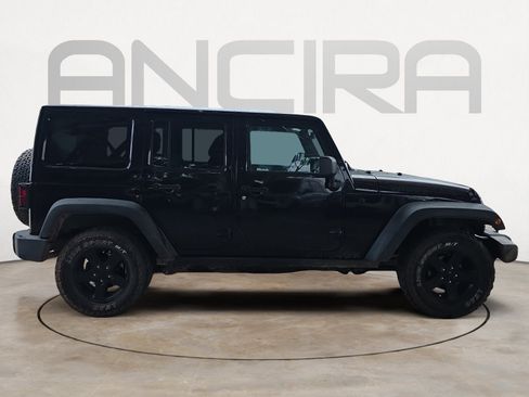 Used 2017 Jeep Wrangler Unlimited Sport AWD/4WD image 8