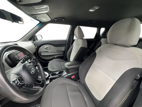 Used 2014 Kia Soul + w/ UVO w/Eservices Package FWD image 18