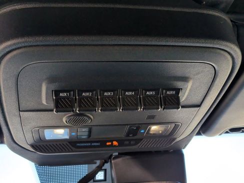 Used 2021 Ford Bronco Black Diamond w/ Sasquatch Package image 22