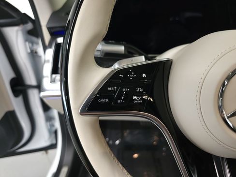 Certified 2025 Mercedes-Benz S 580 4MATIC Sedan image 11