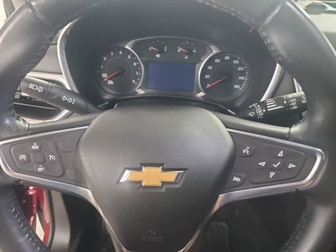 Used 2019 Chevrolet Equinox LT FWD image 24