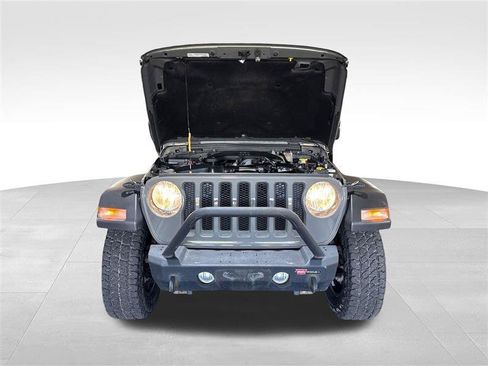 Used 2019 Jeep Wrangler Unlimited Sport S AWD/4WD image 11
