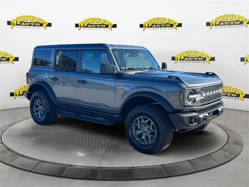 New 2025 Ford Bronco Badlands image 7