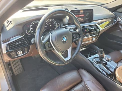 Used 2017 BMW 530i xDrive AWD/4WD image 17