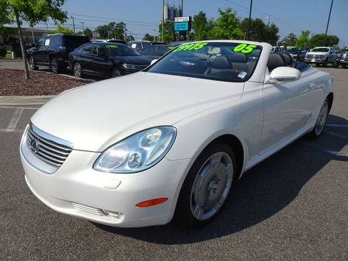 Used 2005 Lexus SC 430 Convertible RWD image 8