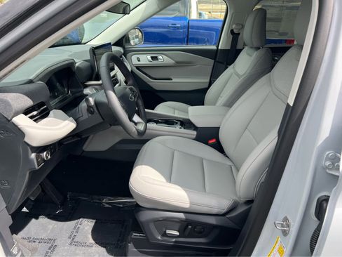 New 2026 Ford Explorer Active AWD/4WD image 29