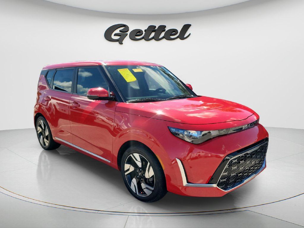 Used 2023 Kia Soul GT-Line FWD image 5
