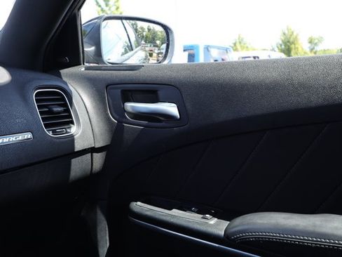 Used 2023 Dodge Charger SXT RWD image 26