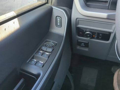 Used 2022 Ford F150 XLT image 20