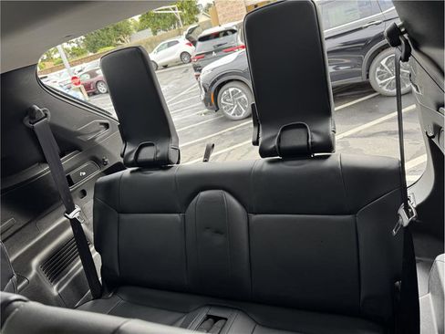 Used 2023 Mitsubishi Outlander SEL image 26