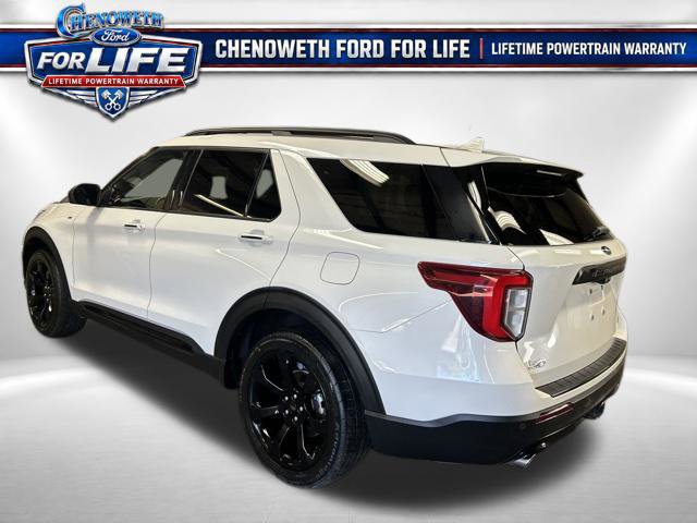 Used 2023 Ford Explorer ST-Line w/ Class IV Trailer Tow Package AWD/4WD image 3