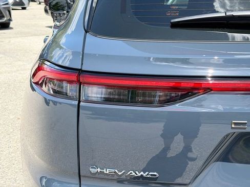 Used 2026 Toyota Crown Signia w/ Advanced Technology Package image 10