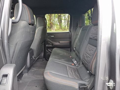 Certified 2023 Nissan Frontier PRO-4X w/ Technology Package image 11