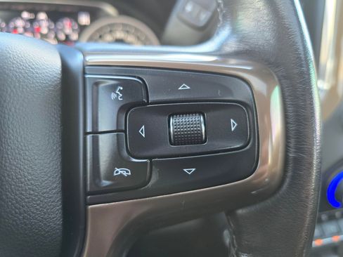 Used 2020 Chevrolet Silverado 1500 High Country w/ Technology Package AWD/4WD image 22