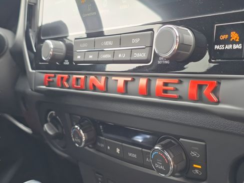 New 2026 Nissan Frontier PRO-4X w/ Tow Package AWD/4WD image 14
