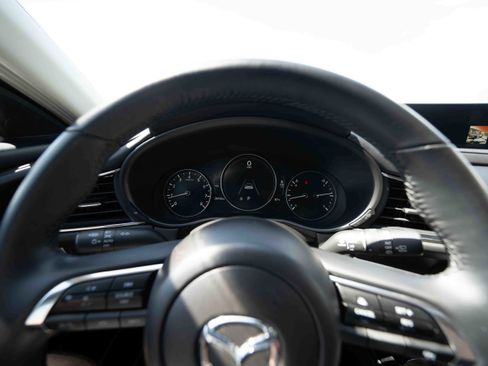 Used 2025 MAZDA CX-30 AWD 2.5 S w/ Preferred Package image 15