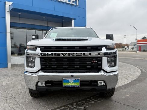 Used 2023 Chevrolet Silverado 2500 LT w/ Convenience Package image 2