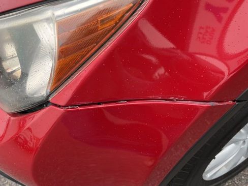 Used 2013 Toyota RAV4 Limited image 4