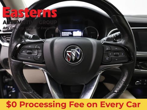 Used 2022 Buick Enclave Avenir w/ Avenir Technology Package AWD/4WD image 10