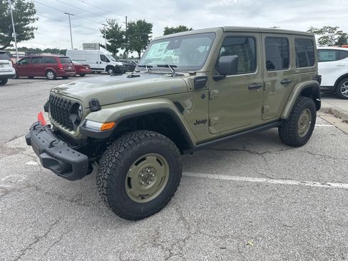 New 2025 Jeep Wrangler Willys 4xe image 12