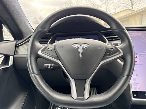 Used 2020 Tesla Model S Performance AWD/4WD image 27