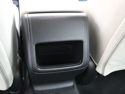 Used 2019 Honda Accord LX image 12