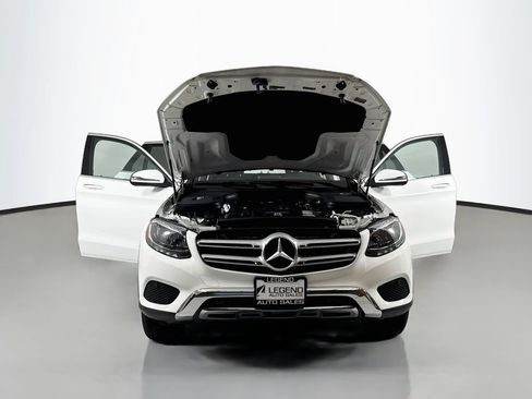 Used 2019 Mercedes-Benz GLC 300 4MATIC image 18