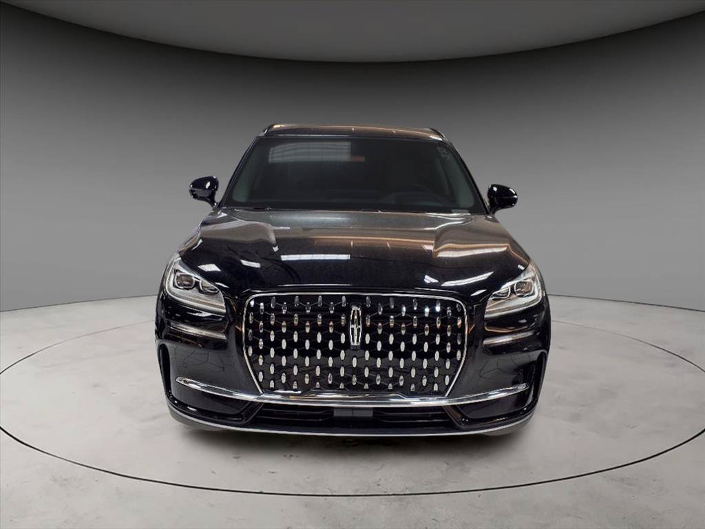 New 2025 Lincoln Corsair Reserve w/ Equipment Group 202A AWD/4WD image 2
