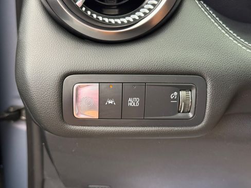 Used 2024 Chevrolet Blazer EV LT AWD/4WD image 34