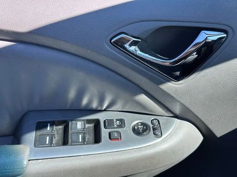 Used 2010 Honda Odyssey EX-L image 16