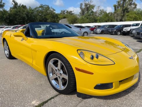 Used 2006 Chevrolet Corvette Convertible w/ Preferred Equipment Group RWD image 15